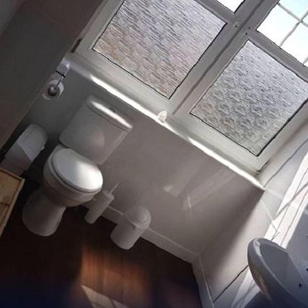 Oyo Gothenburg Hotel ダンファームリン エクステリア 写真